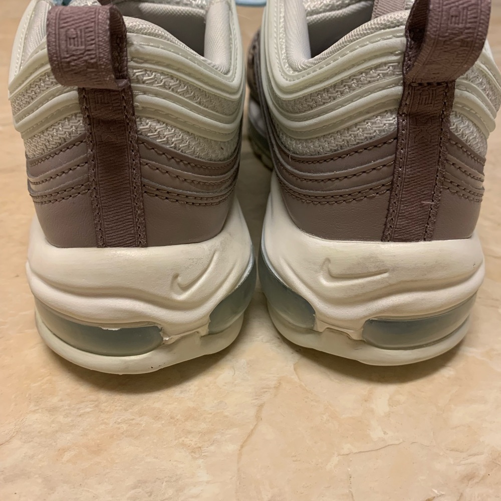 Nike AirMax 97s - Picture 3 of 9